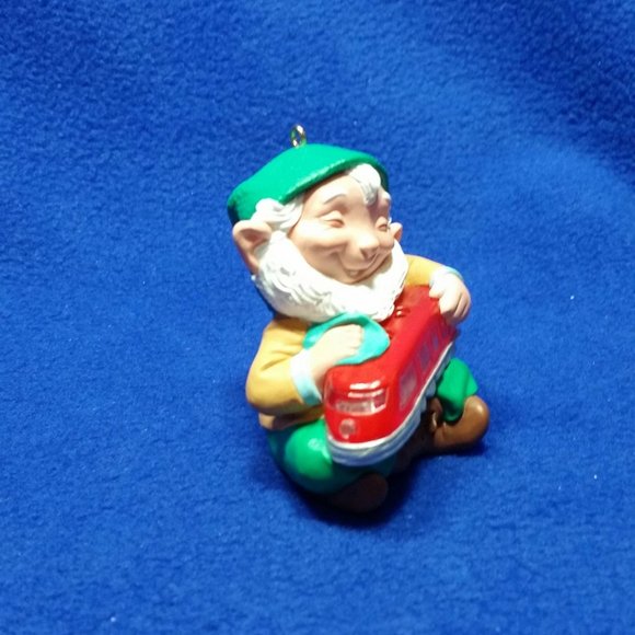 Hallmark Keepsake 1991 Elfin Engineer Magic Light Ornament Pre-Owned In Box - Picture 4 of 10
